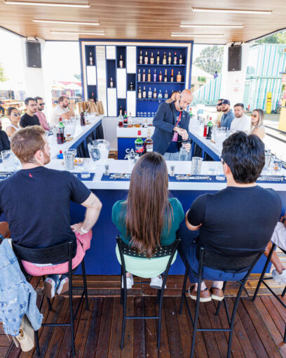 UMA NOVA DESCOBERTA A CADA DRINK No Papo de Bar by Campari Academy, você aprende os segredos dos melhores…