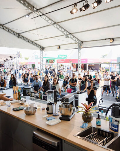 COLOCANDO A MÃO NA MASSA O Papo de Cozinha by Electrolux é o lugar para mostrar seu talento, se divertir…